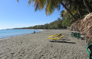 SOLARES PARA CASAS Y VILLAS CERCA DE LA PLAYA EN SAN CRISTÓBAL